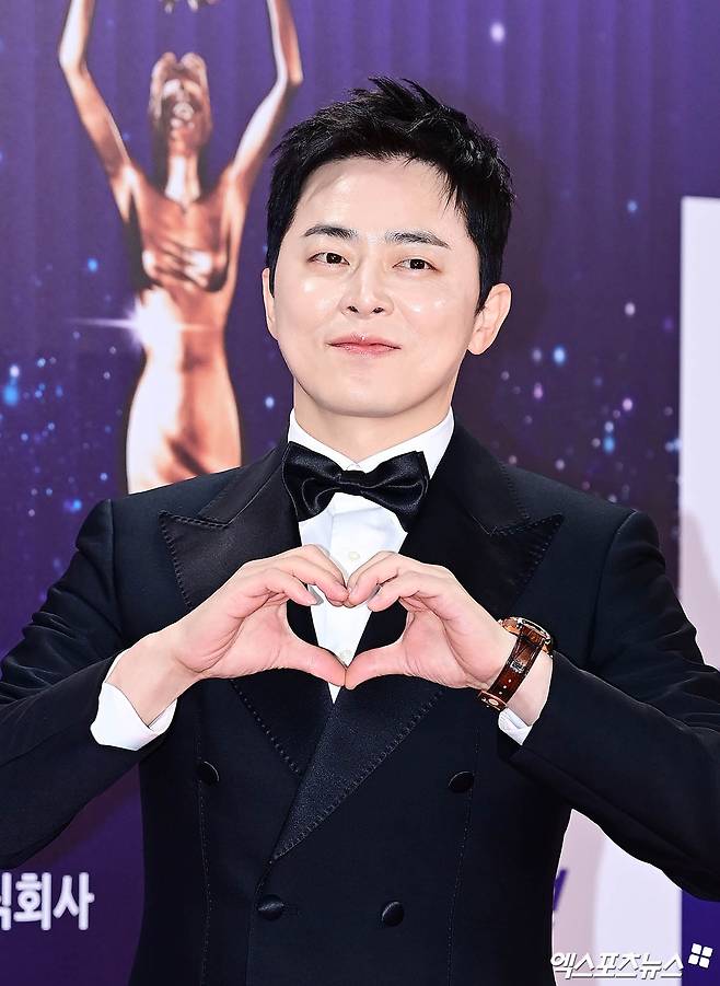 조정석, 사실상 육아 휴식…거미 출산에 당분간 육아 웃으며 떠났다 [엑's 이슈]