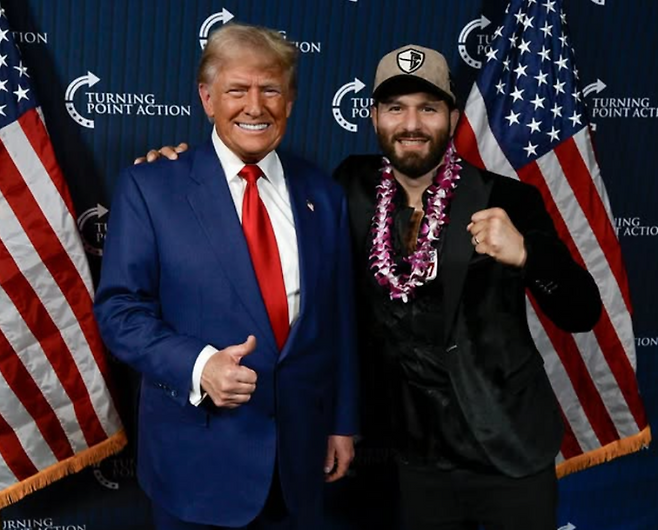 도널드 트럼프 미국 대통령과 호르헤 마스비달(오른쪽). 사진=마스비달 SNS