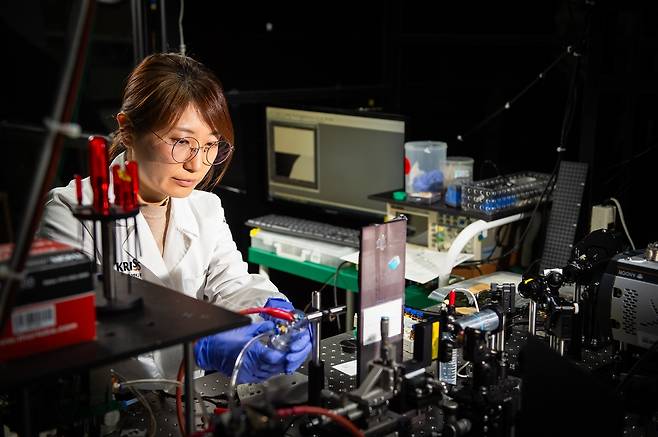 KRISS 바이오의료 측정표준 연구개발 모습.[KRISS 제공]