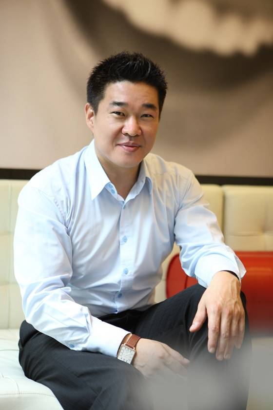 [단독]왕연기 왕기준 원장 동트기 전 가장 어두워..배우에게 필요한 건 '근성' [인터뷰②] [★연구소]