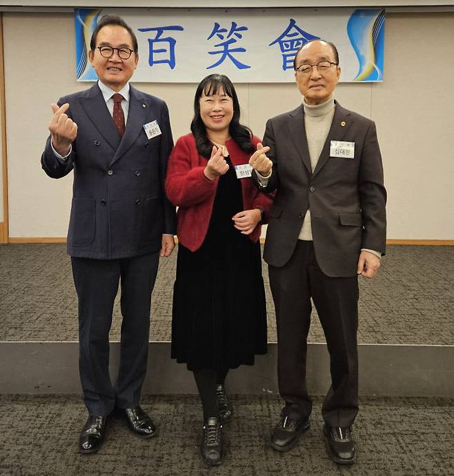 윤은기 백소회 회장과 필자와 심대평 전 충남도지사