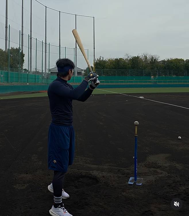 일본에서 훈련하는 송승환. 송승환 SNS