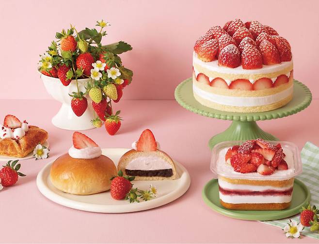 신세계푸드 논산딸기 디저트. 신세계푸드 제공