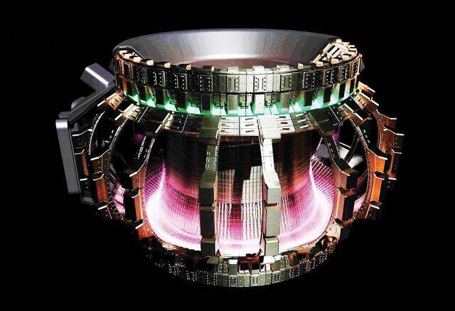 수십년간 가능성으로만 거론되던 고온 초전도체 기술의 현실화가 다가오고 있다. 사진은 미국 핵융합 스타트업 ‘커먼웰스 퓨전 시스템즈’(CFS)가 최근 ‘CES 2026’에서 소개한 고온 초전도 자석 활용 핵융합 장치 ‘스파크’의 디지털 트윈 모델. 핵융합 기업이 CES에 등장한 건 올해가 처음이다. CFS 제공