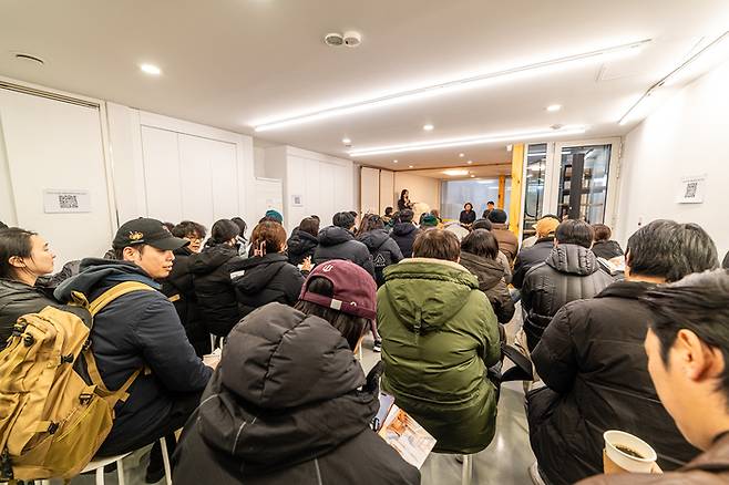 지난 10일 공공한옥 현장 개방행사에 방문객이 몰린 모습 [자료출처=서울시]