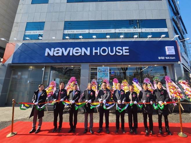 경동나비엔이 ‘나비엔하우스’ 서울 동대문점과 광주 북광주점, 광주시스템점을 오픈했다.  [경동나비엔 제공]