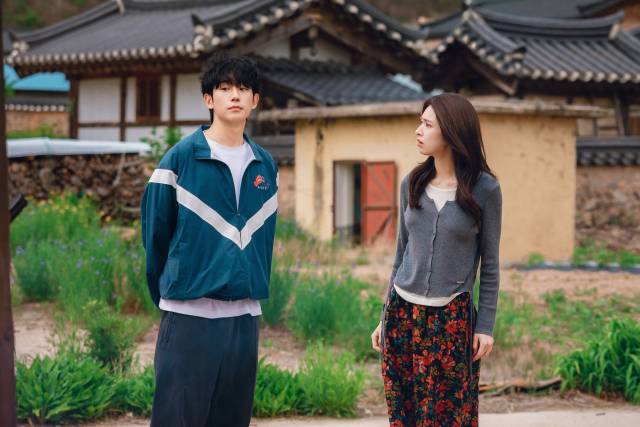 '이런 엿 같은 사랑'의 스틸컷. 사진 제공=넷플릭스