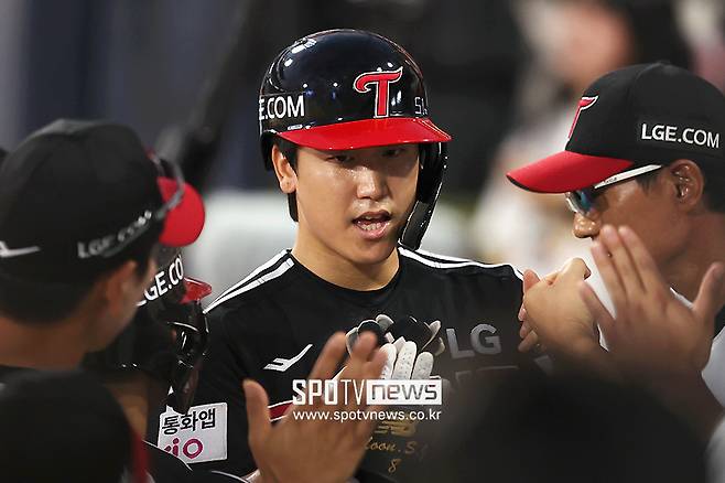 이래야 우승 주장이구나…구본혁 보너스 B등급에서 A등급으로 올라간 사연, 박해민이 나섰다