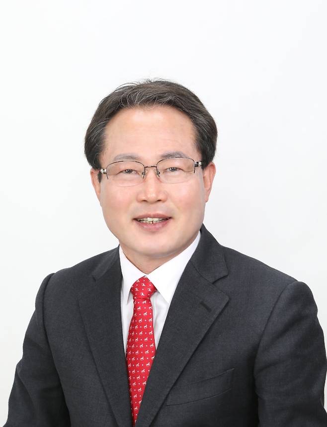 윤위영