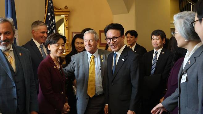미 의사당 찾은 김민석 국무총리 [국무총리실 제공]