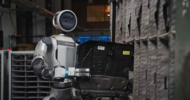 (Boston Dynamics)