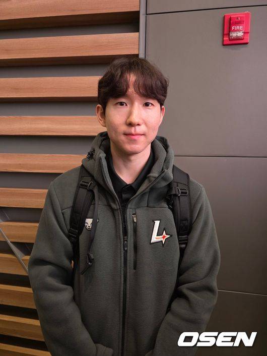 ‘김하성·송성문 WBC 불참’ 박성한, 국가대표 꿈 살아났다 “뽑아주시면 감사합니다 하고 가야죠” [오!쎈 인천공항]