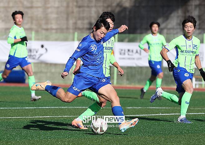 양민혁 교체 카드는 과거의 일…환상적인 감아차기 골로 우승 제조, 최강민의 '대학 대망론'