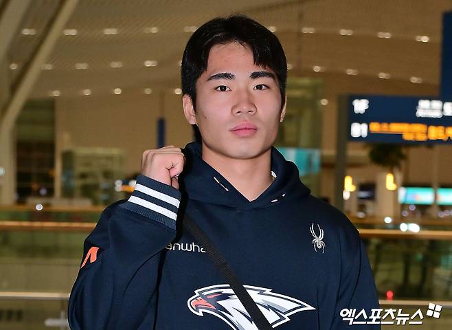 한화 중견수 트레이드 NO? 100안타→풀타임→신인왕…'19살 아기독수리' 야심 대단하네 [인천공항 인터뷰]