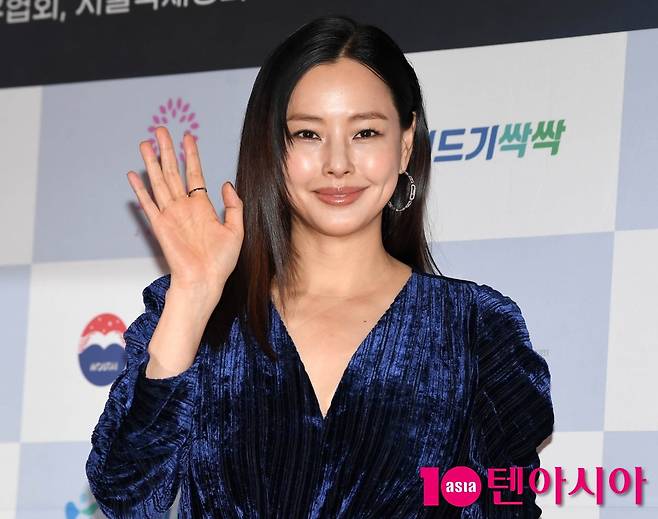 [단독] '60억 세금 추징' 이하늬, 박지훈 유력 차기작 물망 긍정 검토