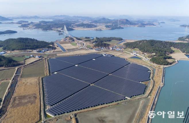 전남 신안국 자라도의 태양광 집적화 단지 모습. 동아일보DB