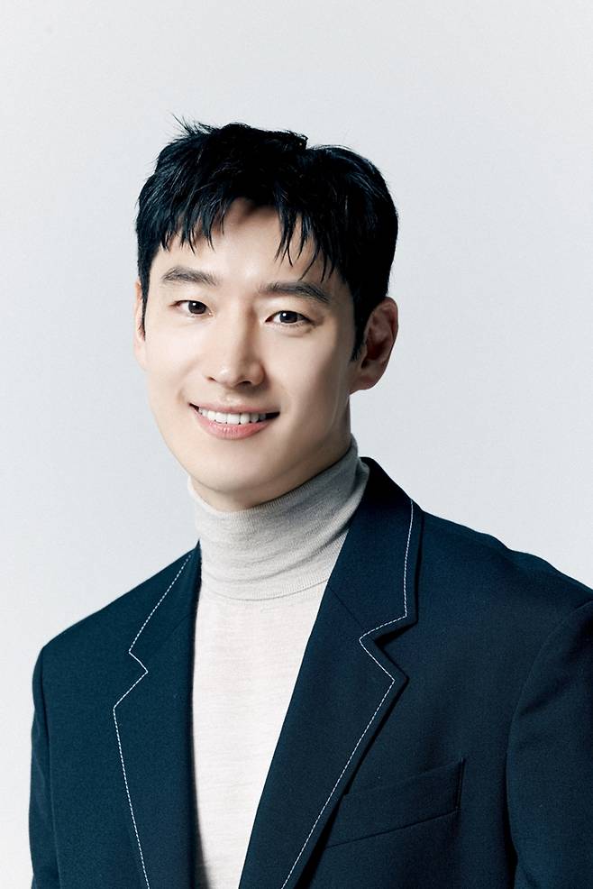 SBS 드라마 '모범택시3' 김도기 역 배우 이제훈. 컴퍼니온 제공