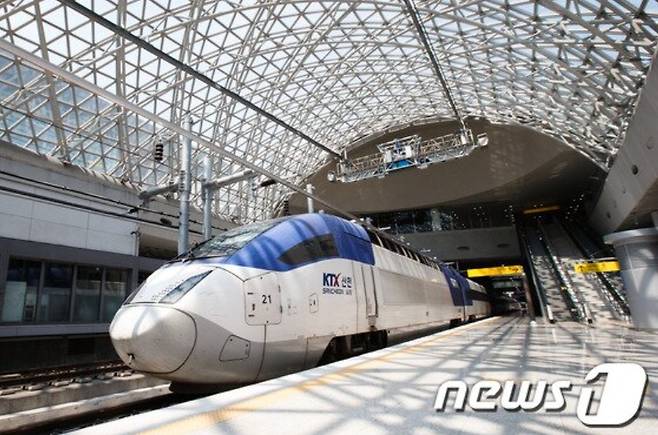 인천국제공항역의 KTX 열차 ⓒ News1
