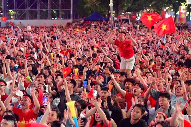 베트남 거리 응원 인파.연합뉴스