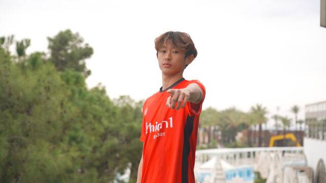 강원FC가 이은호와 신인 계약을 체결했다./강원FC