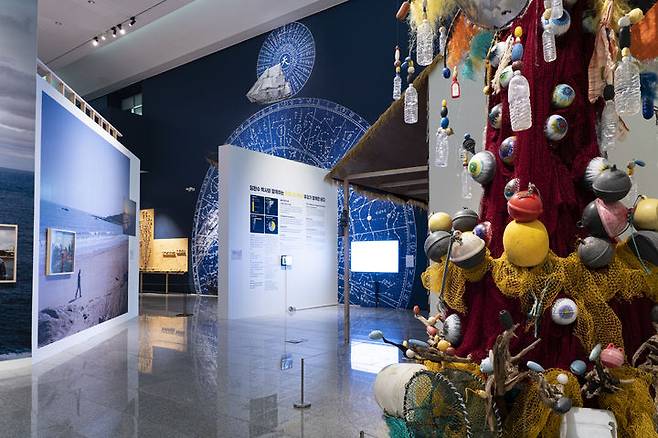 [제주=뉴시스]제4회 제주비엔날레 제주도립미술관 전시 전경. (사진=제주도 제공) photo@newsis.com *재판매 및 DB 금지