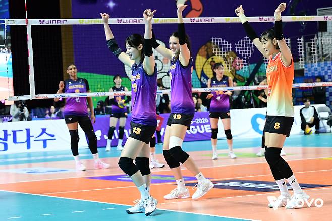 여자부 K-스타 선수들 댄스타임. 한국배구연맹