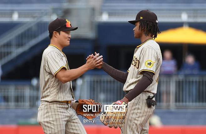 ▲ 샌디에이고 시절 김하성과 CJ 에이브럼스. 에이브럼스는 샌디에이고에서도 특급 유망주로 꼽혔지만, 꽃을 피운 곳은 워싱턴 내셔널스였다.