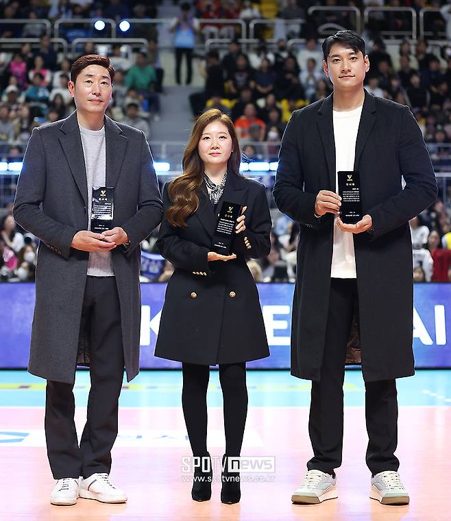 ▲ 신진식 감독 이유정 PD 김요한 감독 ⓒ곽혜미 기자