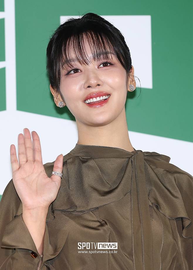 반복적 비출형 증상, 수술 진행 차주영, 건강상 문제로 활동 중단한다[공식]