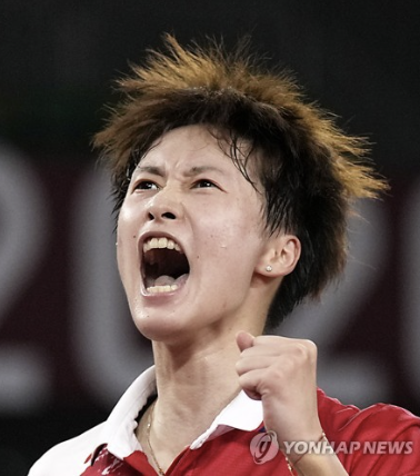 '안세영 없는데' 中 천위페이 크게 혼났다…36위 피차몬에 1게임 23-21 진땀승