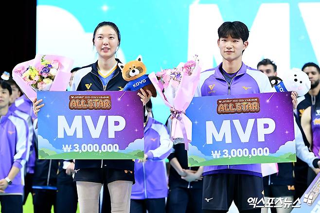 케데헌 코스튬부터 김연경 등장까지, 돌아온 올스타전 '대박'…김우진-양효진 MVP [춘천 현장]