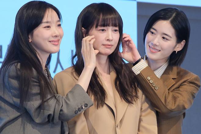 이청아-이나영-정은채