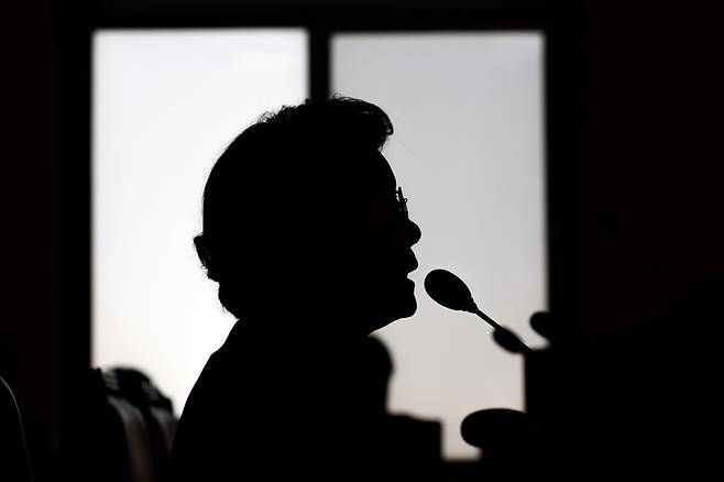 이혜훈 기획예산처 장관 후보자가 23일 서울 여의도 국회에서 열린 인사청문회에 출석해 의원 질의에 답변하고 있다. /남강호 기자