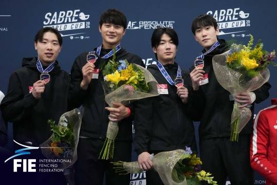 펜싱 사브르 남자 대표팀 박상원, 오상욱, 임재윤, 도경동(왼쪽부터). 사진[연합뉴스]
