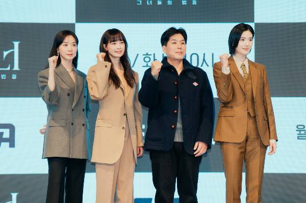 이나영X정은채X이청아, 폼 나는 언니들 '워맨스'… '아너' 관전 포인트?