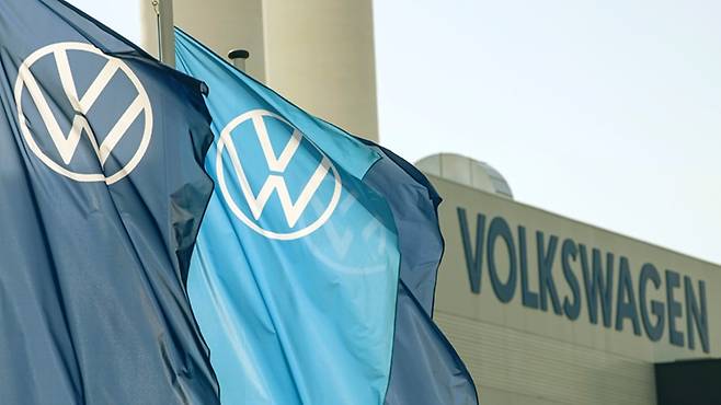 올리버 블루메 폭스바겐 최고경영자(CEO)가 미국 내 아우디 공장 건설 계획을 철회할 수 있다고 밝혔다.[사진｜연합뉴스]