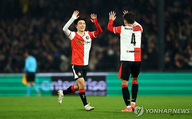 '황인범 2도움 맹활약' 페예노르트, 헤라클레스에 4-2 대승