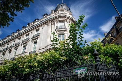 파리 시내의 아파트 모습 [EPA 연합뉴스 자료사진. 재판매 및 DB 금지]