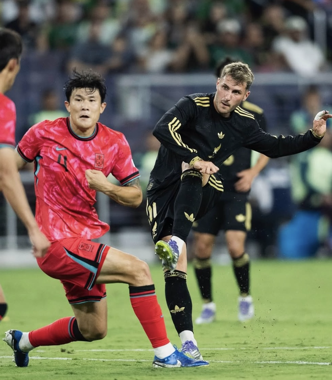 ‘한국이 2-0 이긴 상대에 졸전 끝 1-0 신승’…그럼에도 멕시코 간판 “월드컵 우승 당연히 가능하다”