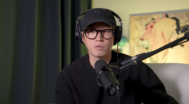 그룹 에픽하이 타블로가 학력 위조 의혹으로 상처 받았던 과거의 심경을 언급했다. 유튜브 채널 'TABLO' 영상 캡처