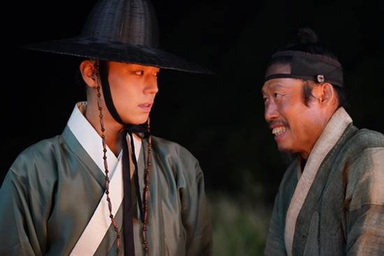 영화 '왕과 사는 남자'