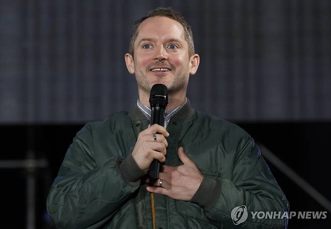 작년 12월 도쿄 코믹콘에 참석한 배우 일라이저 우드 [EPA 연합뉴스 자료사진. 재판매 및 DB 금지]