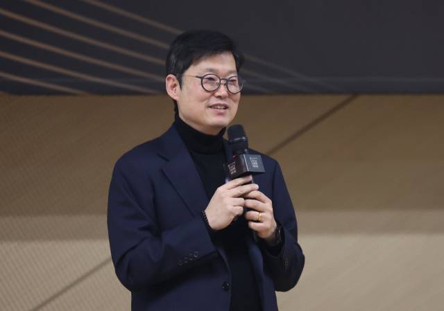 스마트튜브 부동산조사연구소 김학렬 소장은 부산의 역세권 신축 아파트에 주목하면 좋을 것이라고 조언했다. 이재찬 기자