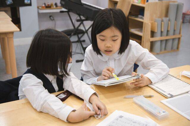 더빛기독학교 아이들이 자율학습을 하는 장면. 용인=신석현 포토그래퍼