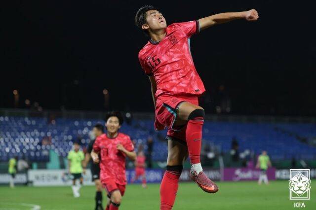 '우아한 로빙슛이었다' AFC도 인정…백가온, U-23 아시안컵 토너먼트 최고의 골 후보 선정