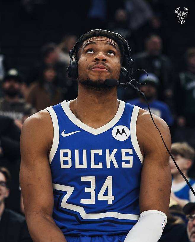 아데토쿤보 이적 논의 본격화... 닉스-워리어스 등 다크호스 등장