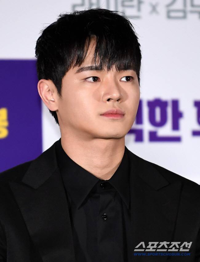 [공식] '수십억 해킹 피해' 장동주, 새 소속사와 한 달만 결별…전속계약 해지