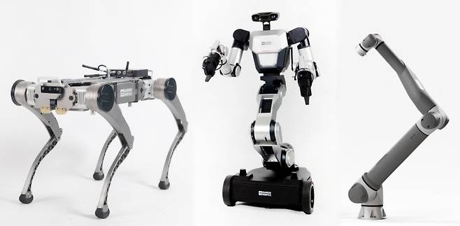 삼성중공업은 국내 대표 로봇 전문 기업인 레인보우로보틱스와 '조선용 로봇 개발 및 사업화를 위한 업무협약'을 체결 하고 협동로봇을 기반으로 한 'AI탑재 용접 로봇' 개발을 시작으로 이동형 양팔로봇, 4족로봇까지 협력 범위를 확대할 것이라고 밝혔다.사진은 4족로봇 등 개발예정 로봇 모습. 삼성중공업 제공