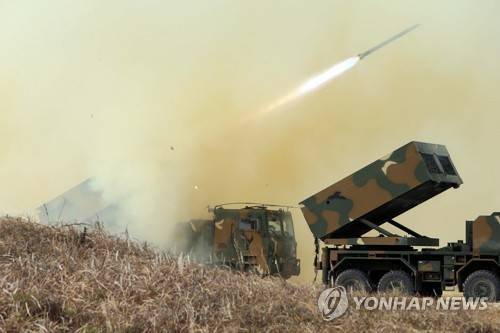 불 뿜는 천무 [연합뉴스]