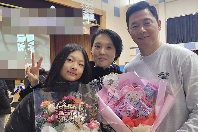 장기기증자 윤태일씨 가족. 한국장기조직기증원 제공